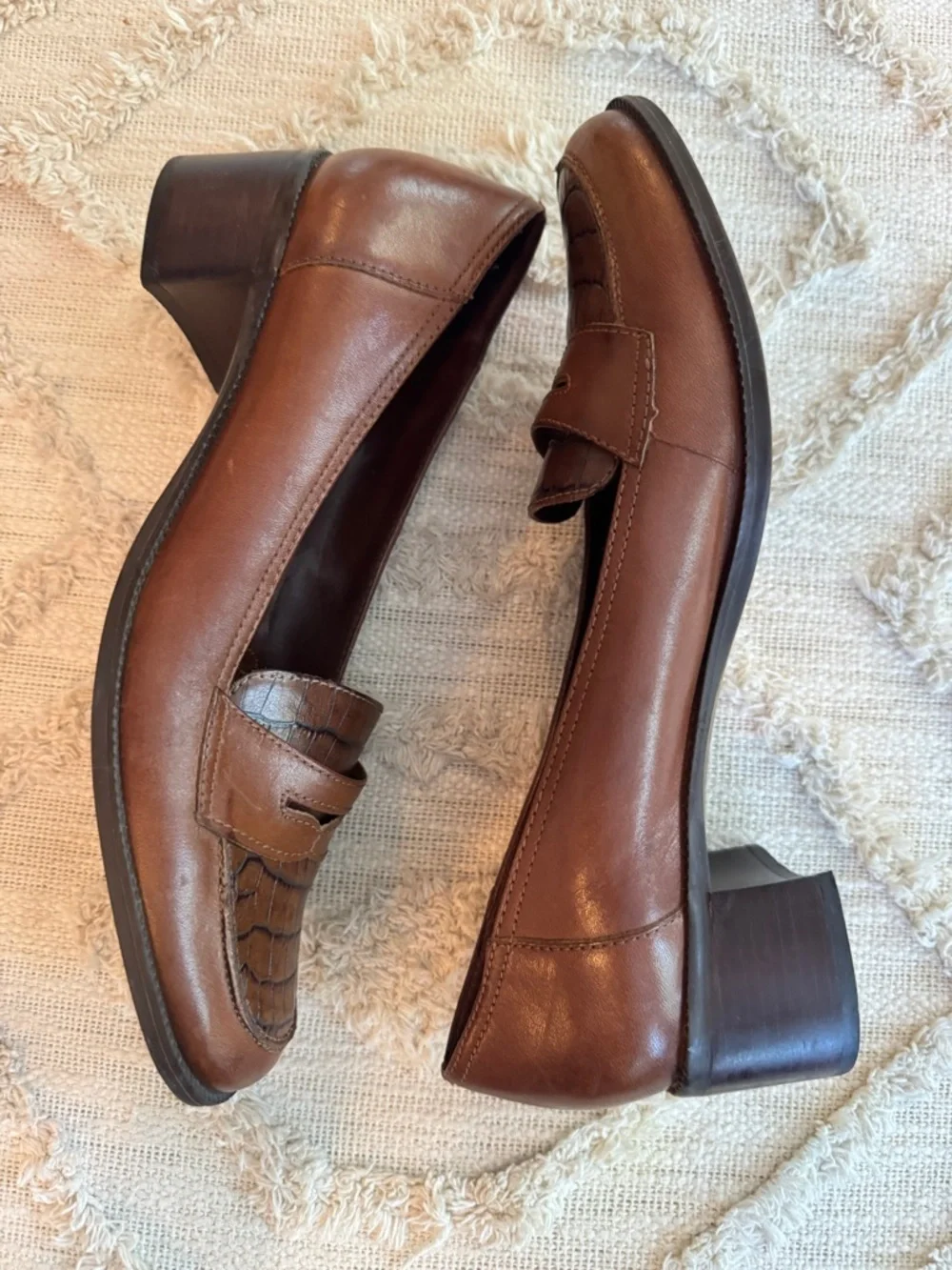 Naturalizer Womens Brown Leather Croc Embossed Penny Loafers Heels 8.5